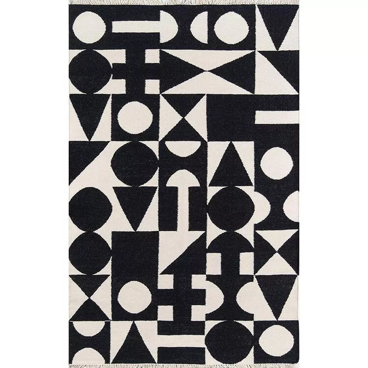 Classic Handmade Black Wool Moorish Patterned Area Rug 5x7 Rectangular - Novogratz