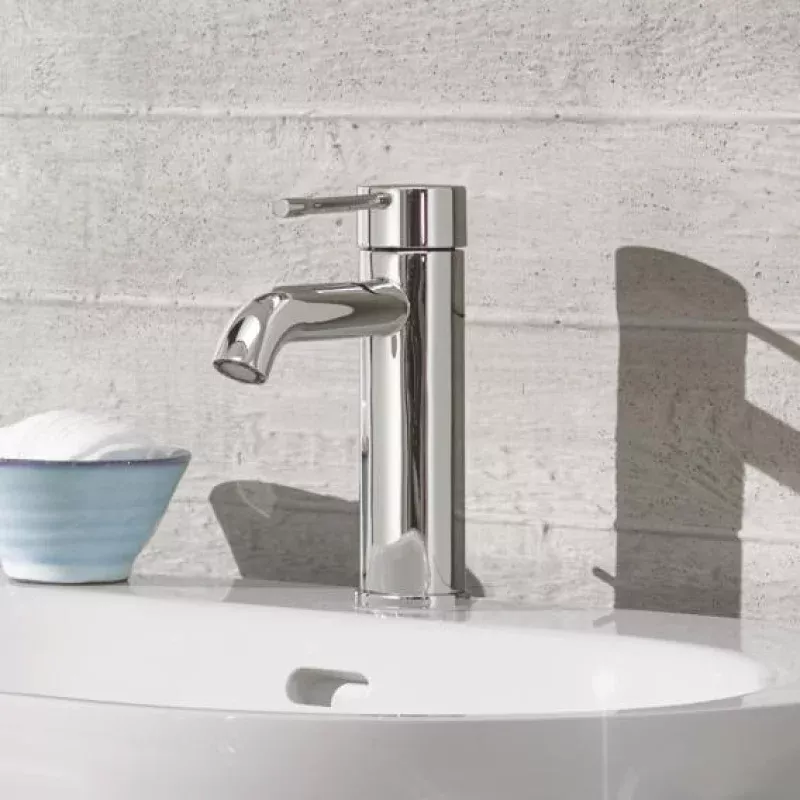 Grohe Essence single lever basin fitting