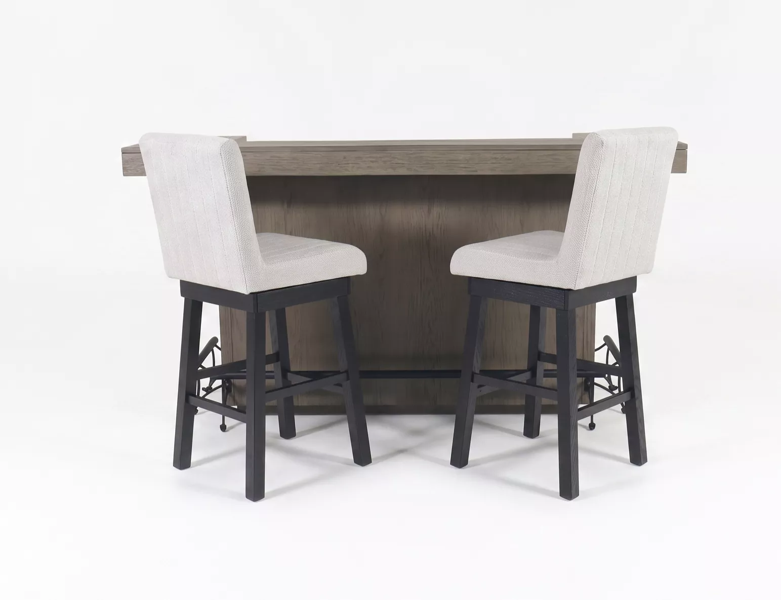 Jemma Bar & 2 Barstools