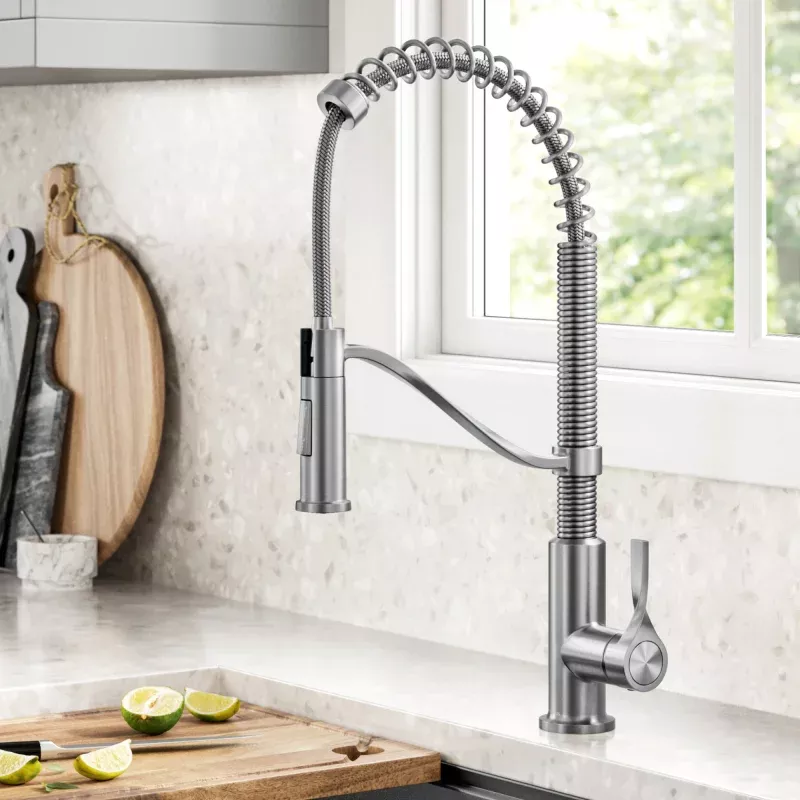 KRAUS Torak Single Handle Pull Down Kitchen Faucet in Spot-Free Stainless
