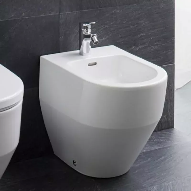 LAUFEN Pro floorstanding bidet
