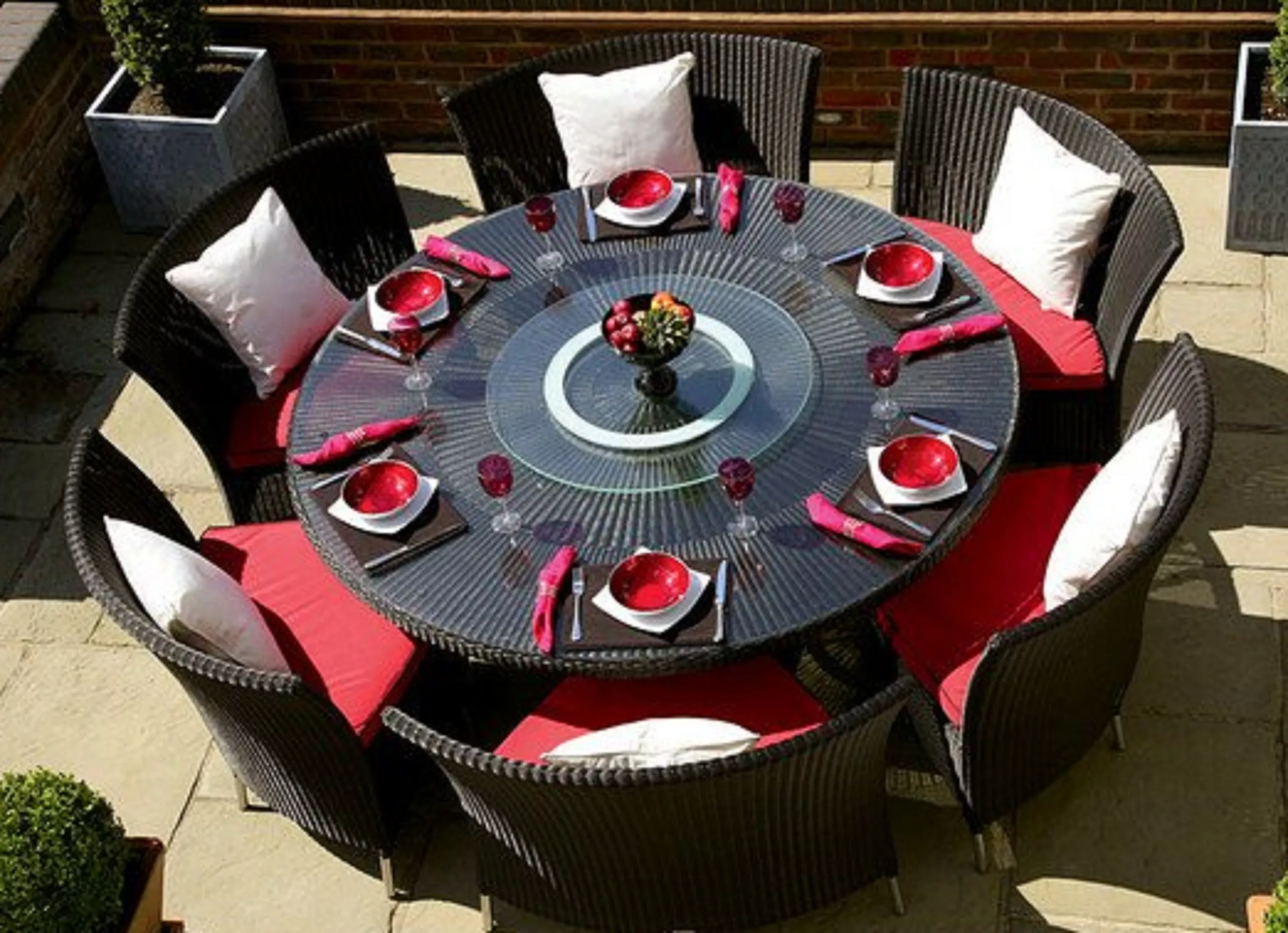 Nightingdale Red Outdoor Dining Set