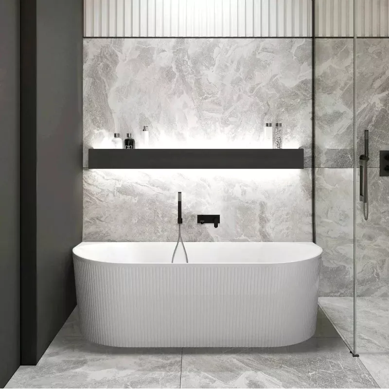 NOOSA BACK TO WALL / CORNER BATH