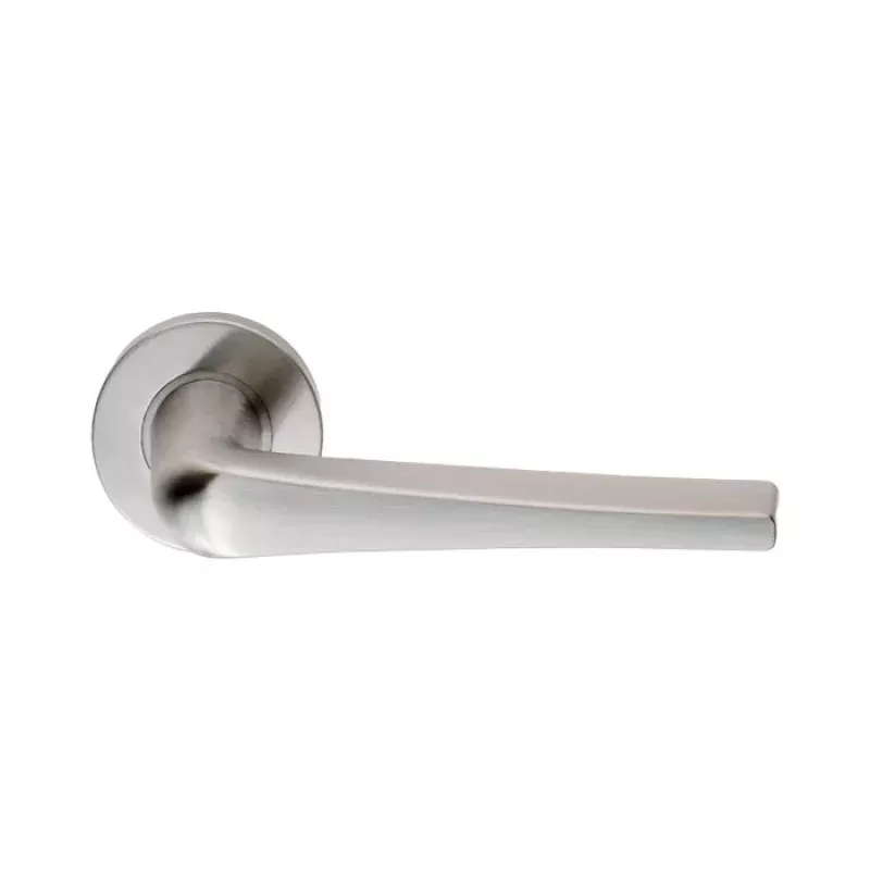 Plaza Lever on Sprung Rose