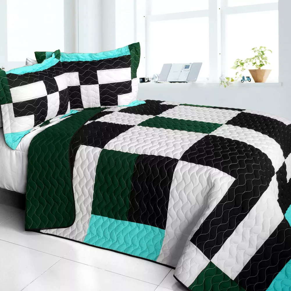 Queen Size 3 Piece Patchwork Quilt Set Pearl Turquoise Soft Bedspread Set