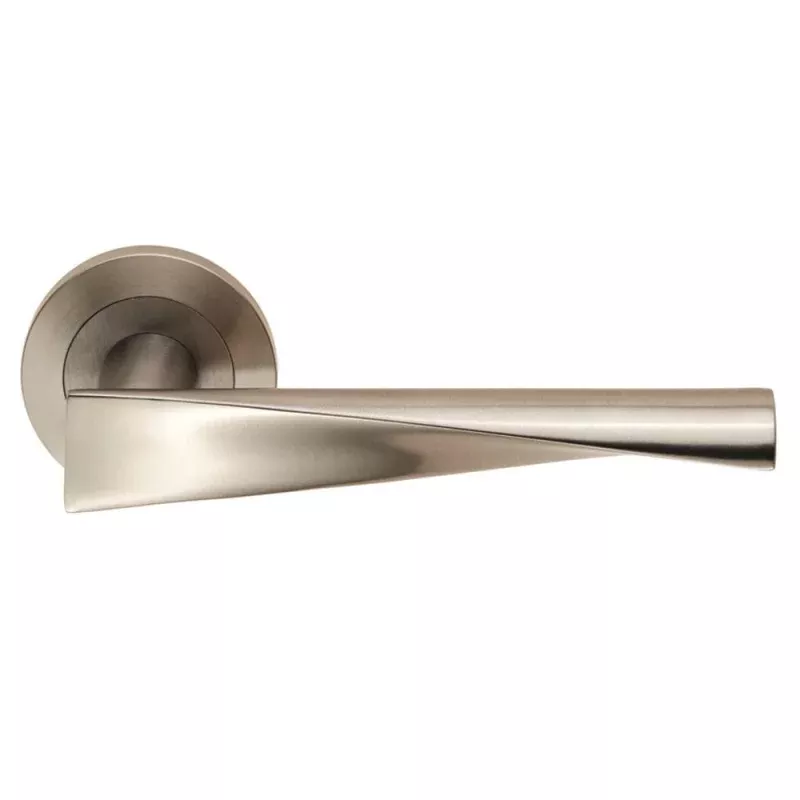 SWL Brema Lever on Rose