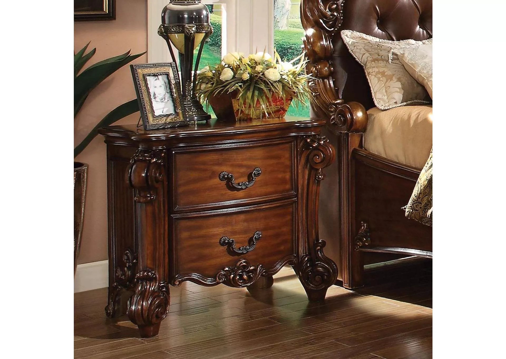 Vendome Nightstand