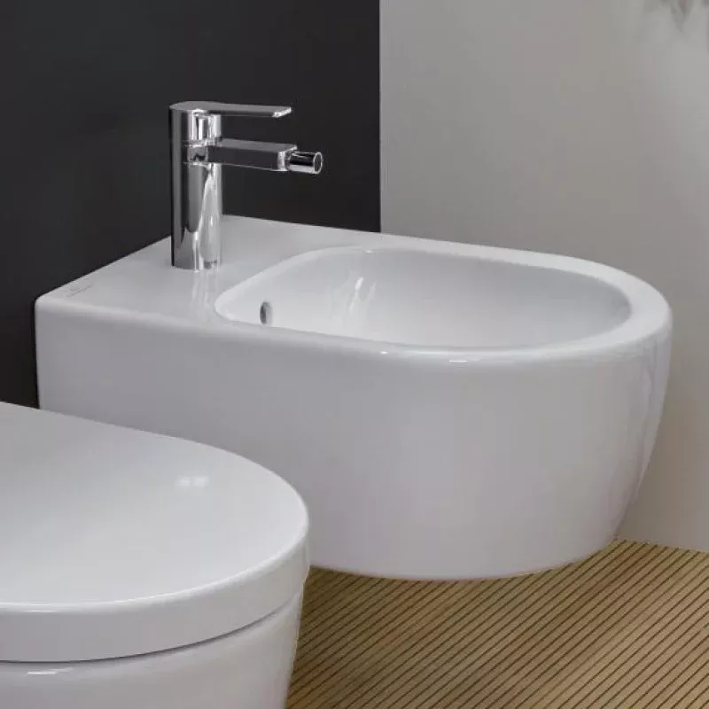 Villeroy & Boch Avento wall-mounted bidet